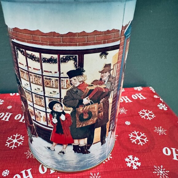 Vintage 90s M&Ms Santa Candy Tin Christmas Tin Cookie Tin Vintage Xmas M&Ms Tin - Picture 6 of 8